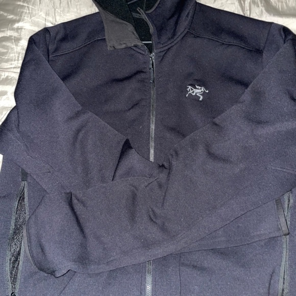 Very nice Arc’teryx jacket - Picture 4 of 5